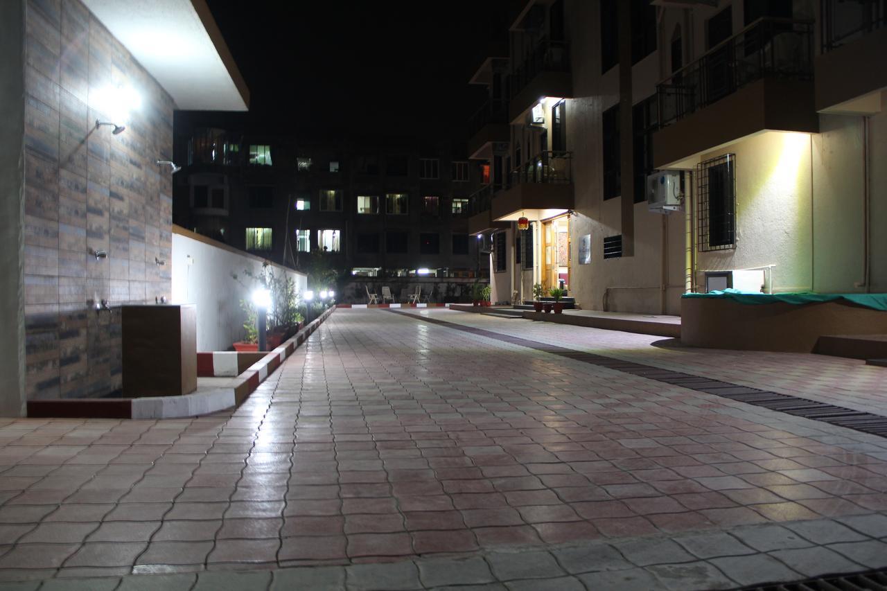 Hira Laxmi Residency Alībāg Ngoại thất bức ảnh